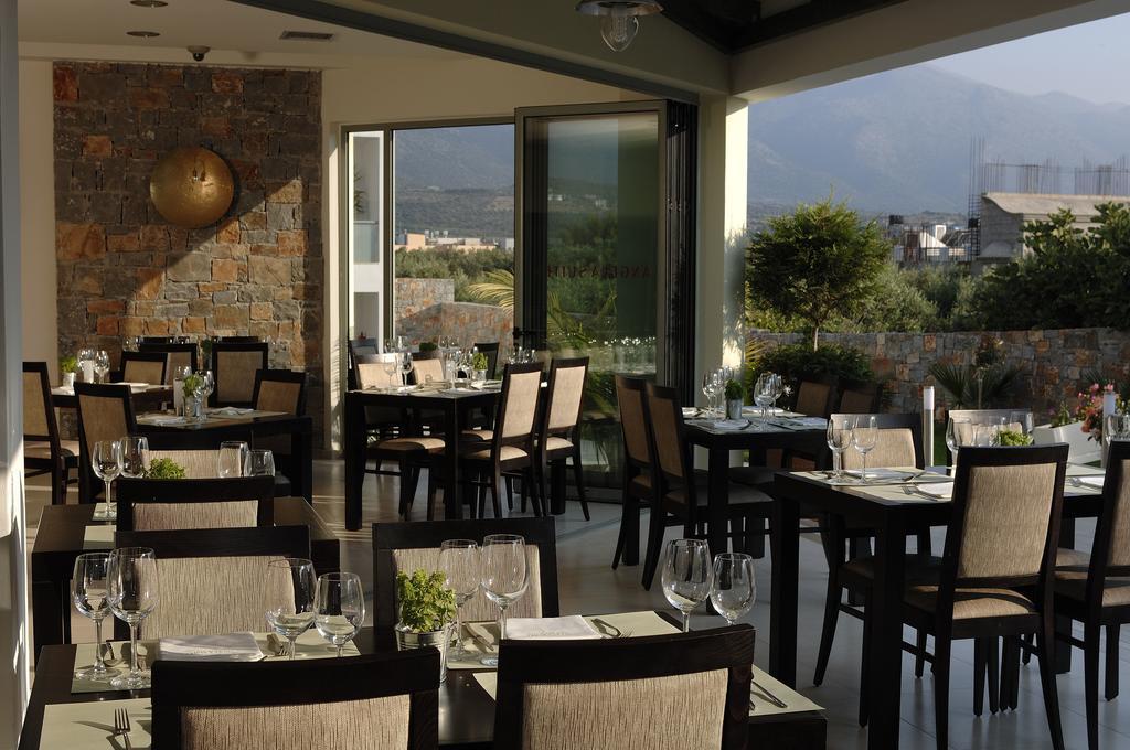 Angela Suites Boutique Hotel Sissi Esterno foto