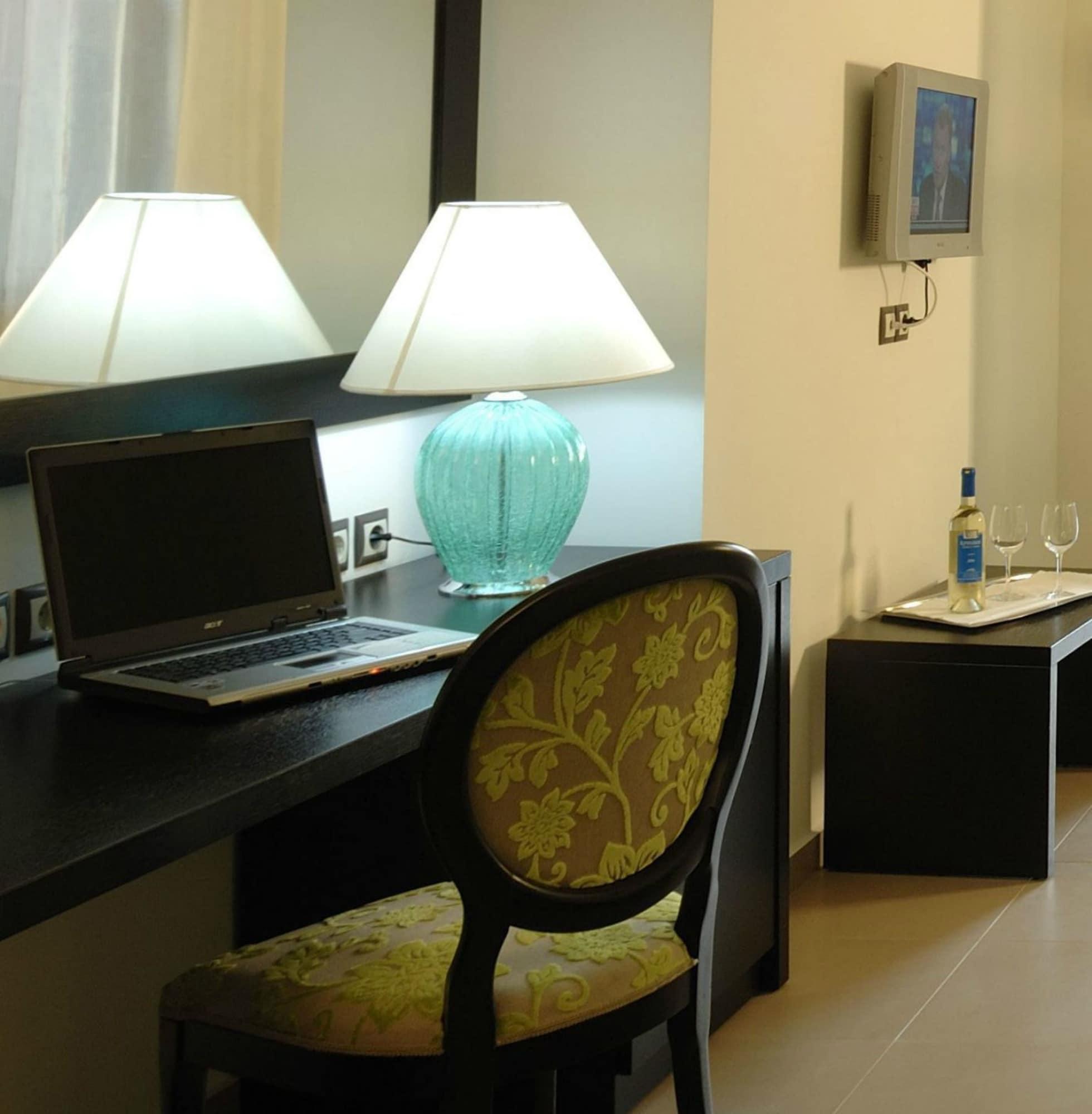 Angela Suites Boutique Hotel Sissi Camera foto