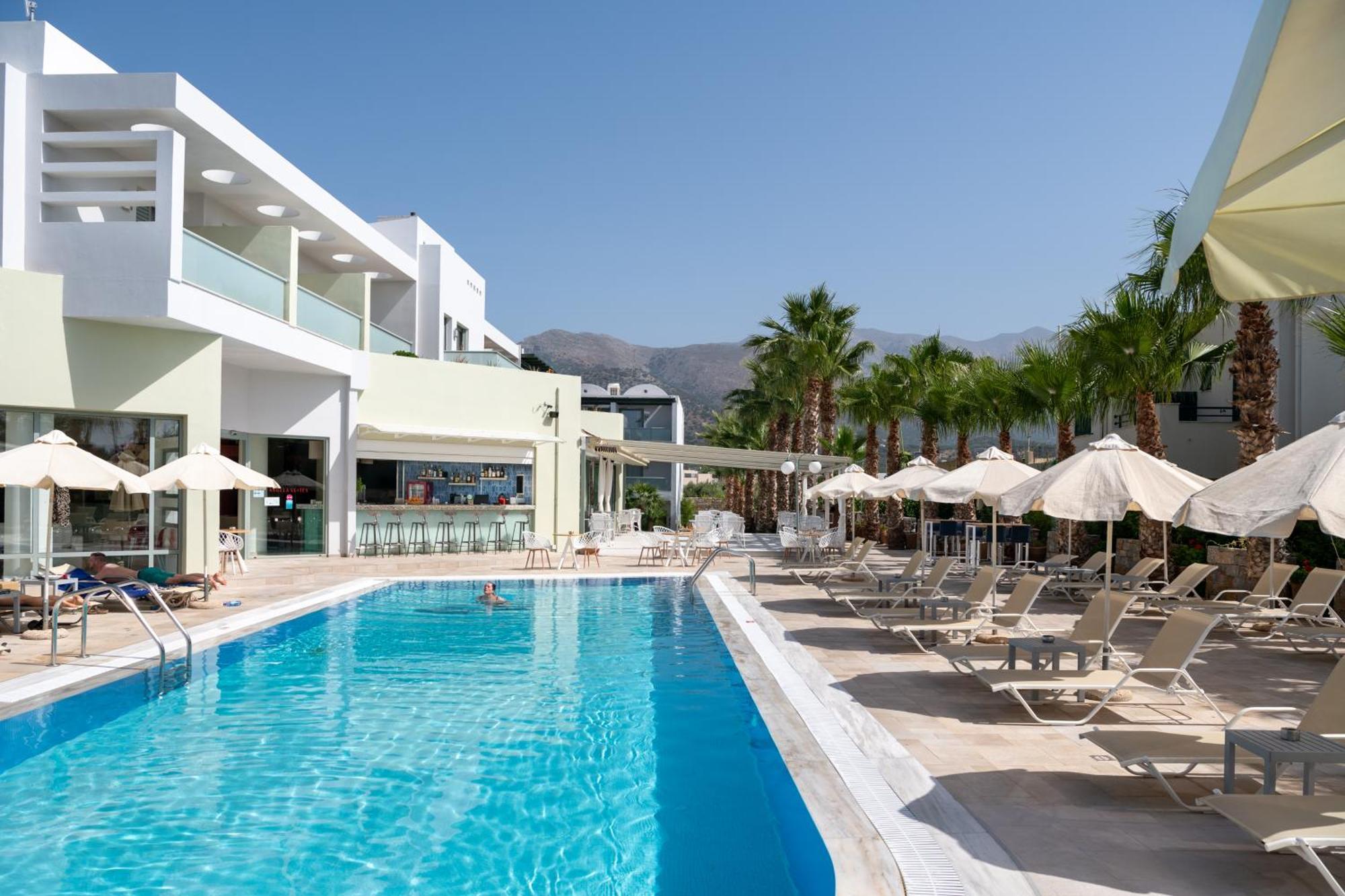 Angela Suites Boutique Hotel Sissi Esterno foto